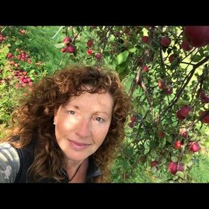 Meet your Posher, Denise